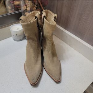 Zara Suede block heel ankle boots sz 38 new nwt